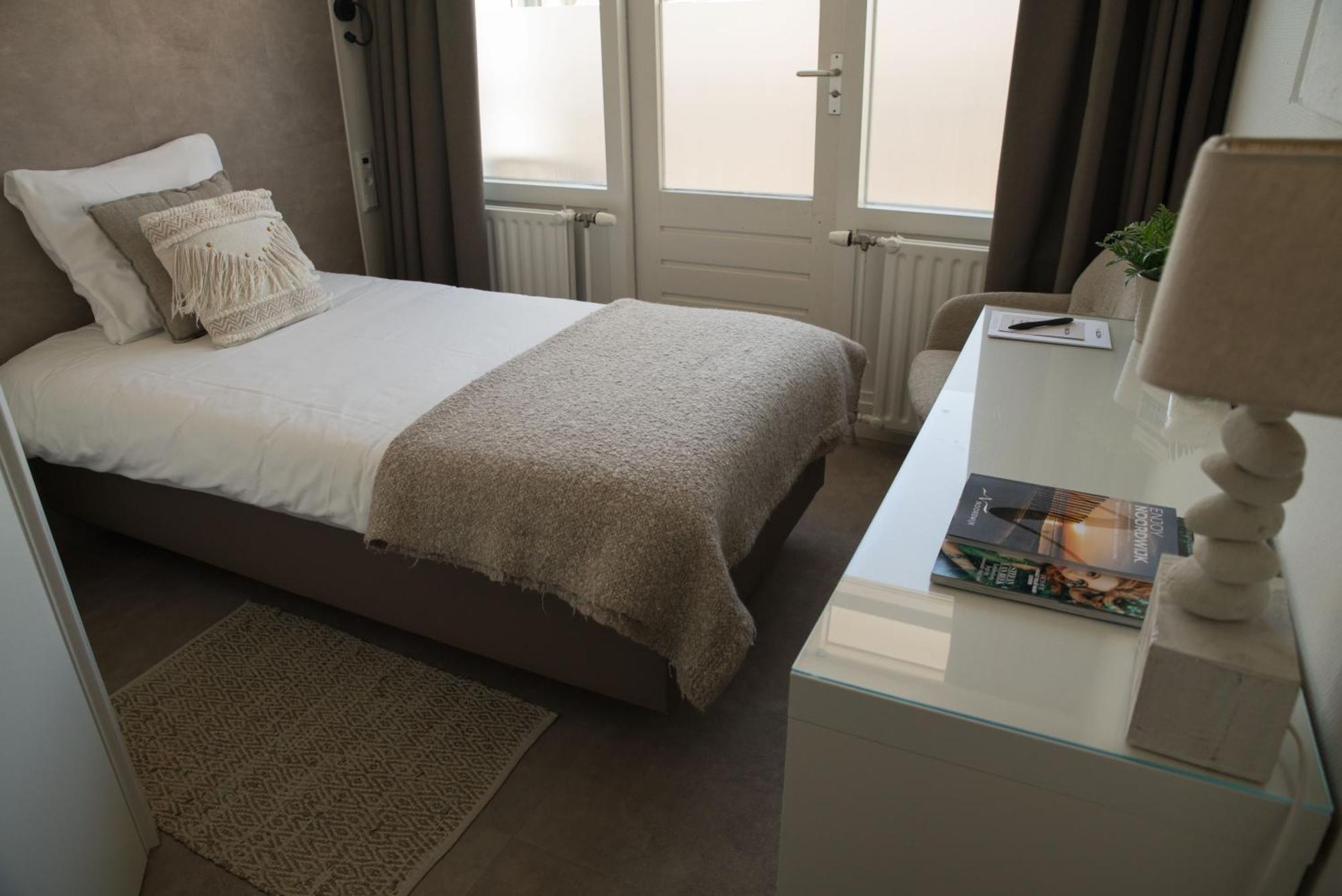 Hotel The Bloom à Noordwijk Extérieur photo